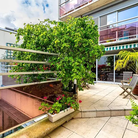 Guest house Guestready - Spacious With Terrace And Views