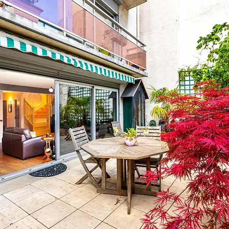 Guestready - Spacious With Terrace And Views Guest house *