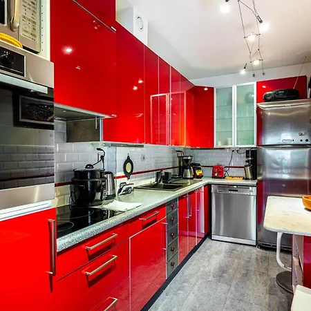 Guestready - Spacious With Terrace And Views 4*